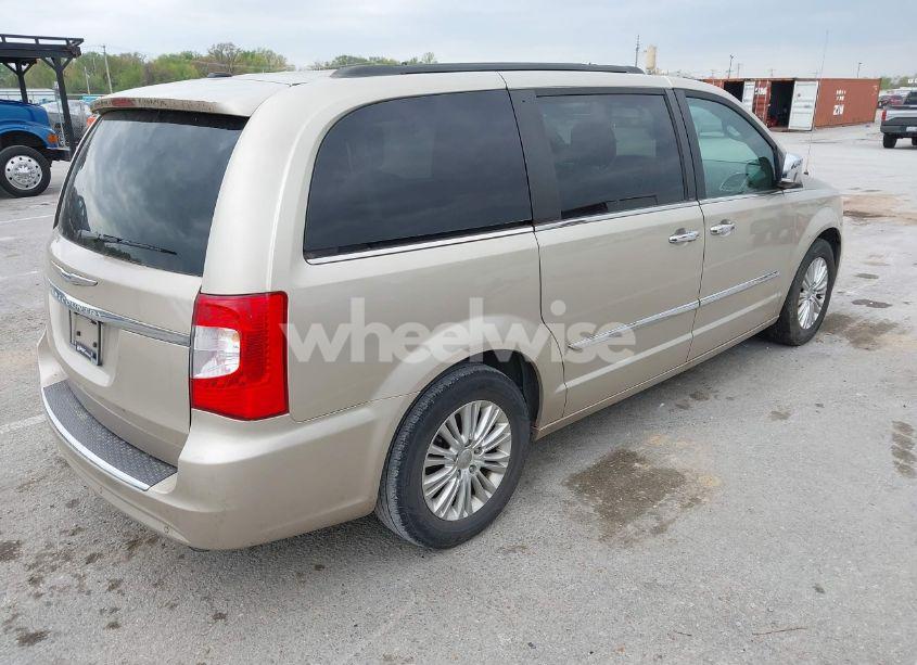 Photo 4 of 2012 Chrysler Town & COUNTRY TOURING-L (VIN 2C4RC1CG3CR368471)