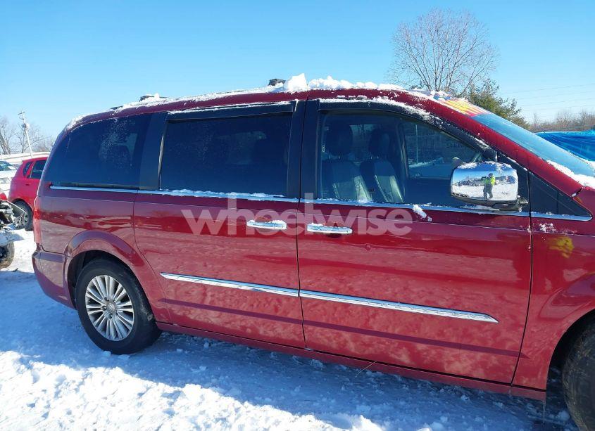Photo 12 of 2012 Chrysler Town & COUNTRY TOURING-L (VIN 2C4RC1CG3CR393306)