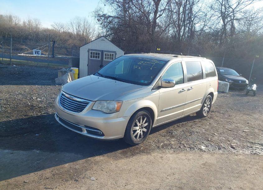 Photo 2 of 2012 Chrysler Town & COUNTRY TOURING-L (VIN 2C4RC1CG3CR411111)