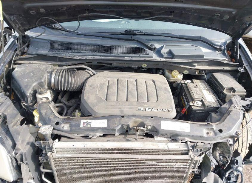 Photo 10 of 2013 Chrysler Town & COUNTRY TOURING-L (VIN 2C4RC1CG3DR572513)