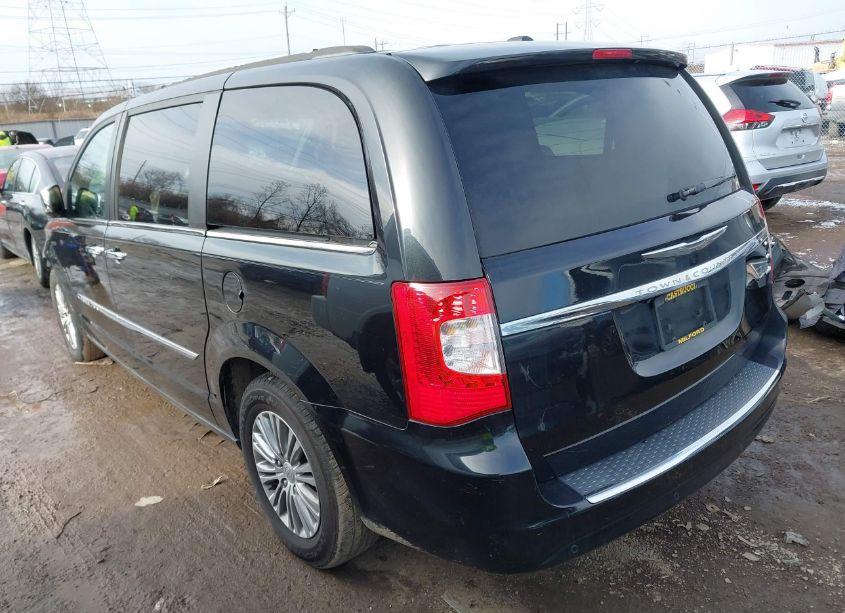 Photo 3 of 2013 Chrysler Town & COUNTRY TOURING-L (VIN 2C4RC1CG3DR572513)