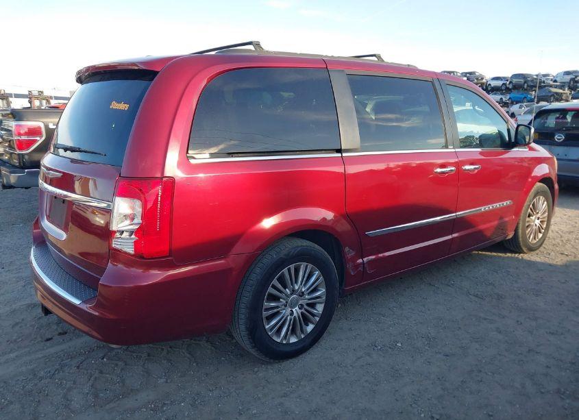 Photo 4 of 2013 Chrysler Town & COUNTRY TOURING-L (VIN 2C4RC1CG3DR662986)