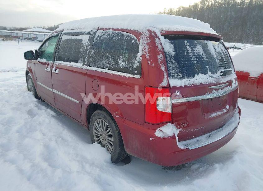 Photo 3 of 2014 Chrysler Town & COUNTRY TOURING-L (VIN 2C4RC1CG3ER198552)
