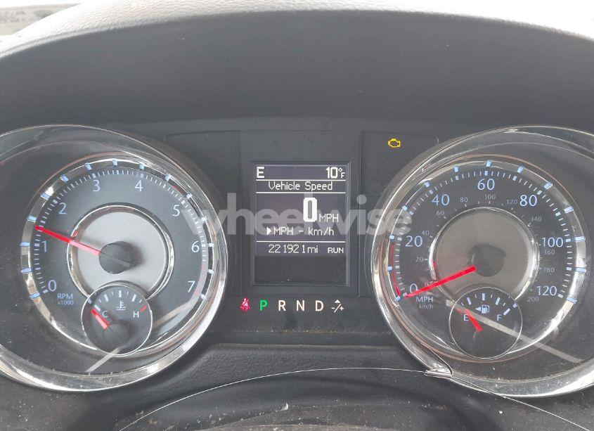 Photo 7 of 2014 Chrysler Town & COUNTRY TOURING-L (VIN 2C4RC1CG3ER198552)