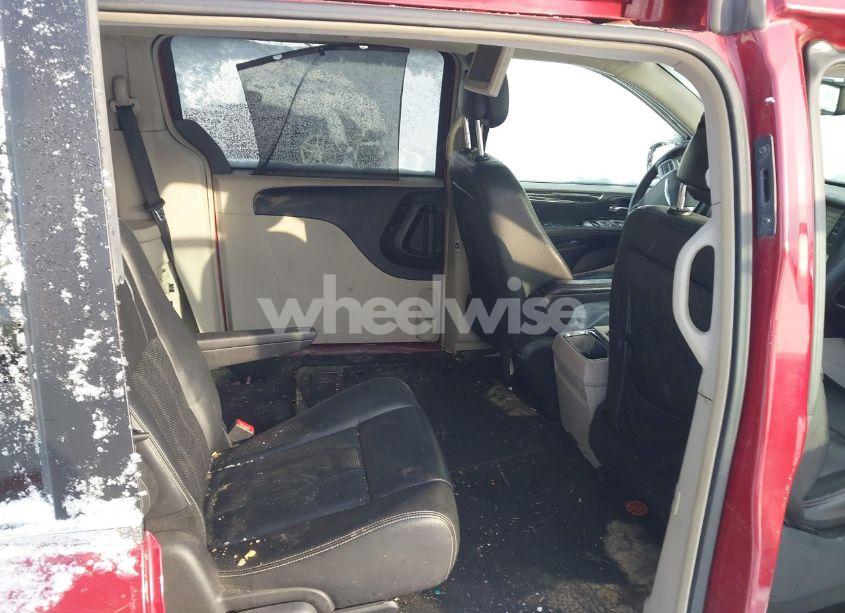 Photo 8 of 2014 Chrysler Town & COUNTRY TOURING-L (VIN 2C4RC1CG3ER198552)