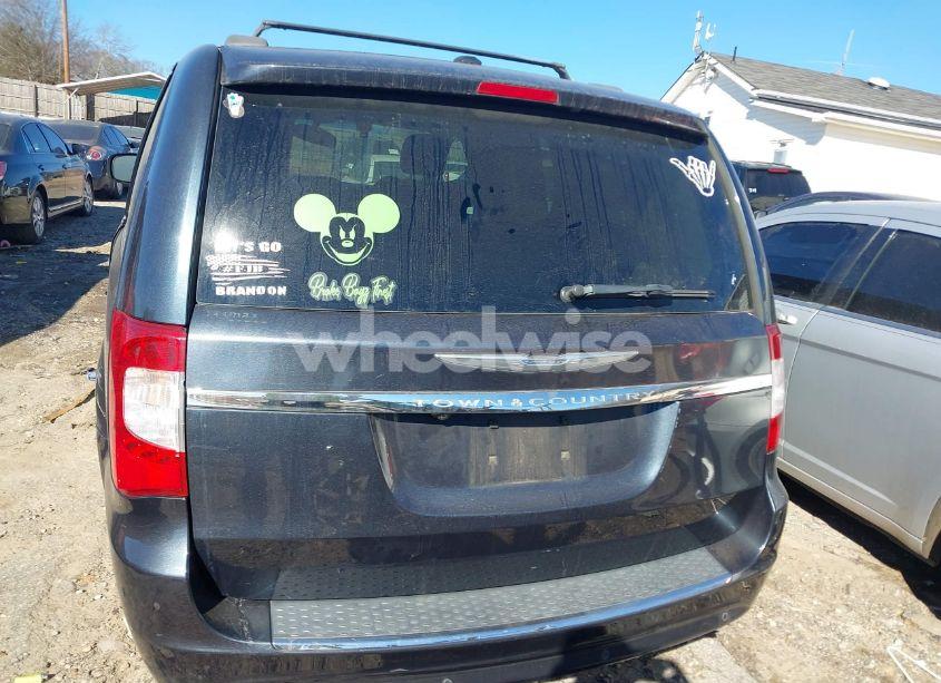 Photo 17 of 2014 Chrysler Town & COUNTRY TOURING-L 30TH ANNIVERSARY (VIN 2C4RC1CG3ER311576)