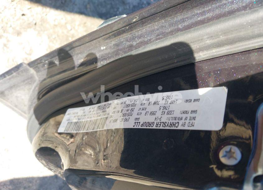 Photo 9 of 2014 Chrysler Town & COUNTRY TOURING-L 30TH ANNIVERSARY (VIN 2C4RC1CG3ER311576)