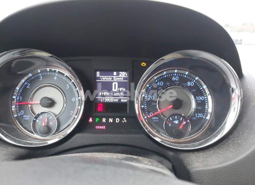 Photo 7 of 2014 Chrysler Town & COUNTRY TOURING-L (VIN 2C4RC1CG3ER367274)