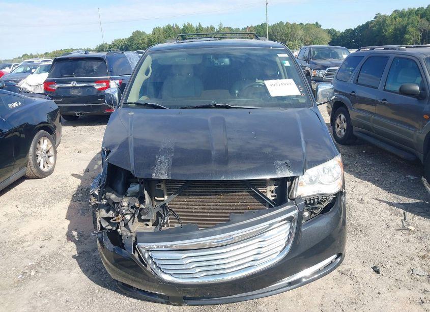 Photo 12 of 2015 Chrysler Town & COUNTRY TOURING-L (VIN 2C4RC1CG3FR525369)