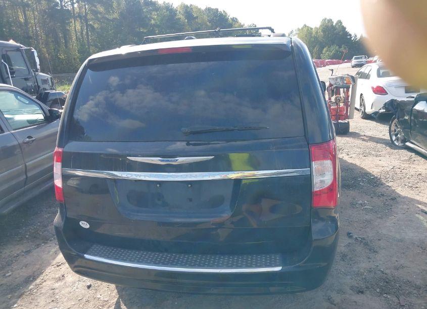 Photo 16 of 2015 Chrysler Town & COUNTRY TOURING-L (VIN 2C4RC1CG3FR525369)