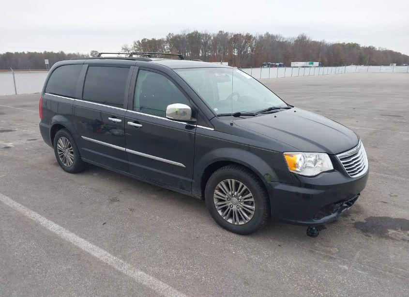2015 Chrysler Town & COUNTRY TOURING-L (VIN 2C4RC1CG3FR540017) main photo