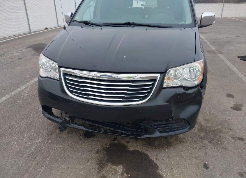 Photo 6 of 2015 Chrysler Town & COUNTRY TOURING-L (VIN 2C4RC1CG3FR540017)