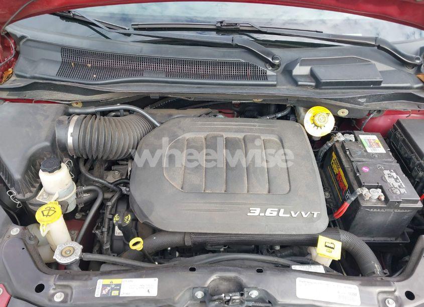 Photo 10 of 2015 Chrysler Town & COUNTRY TOURING-L (VIN 2C4RC1CG3FR573213)