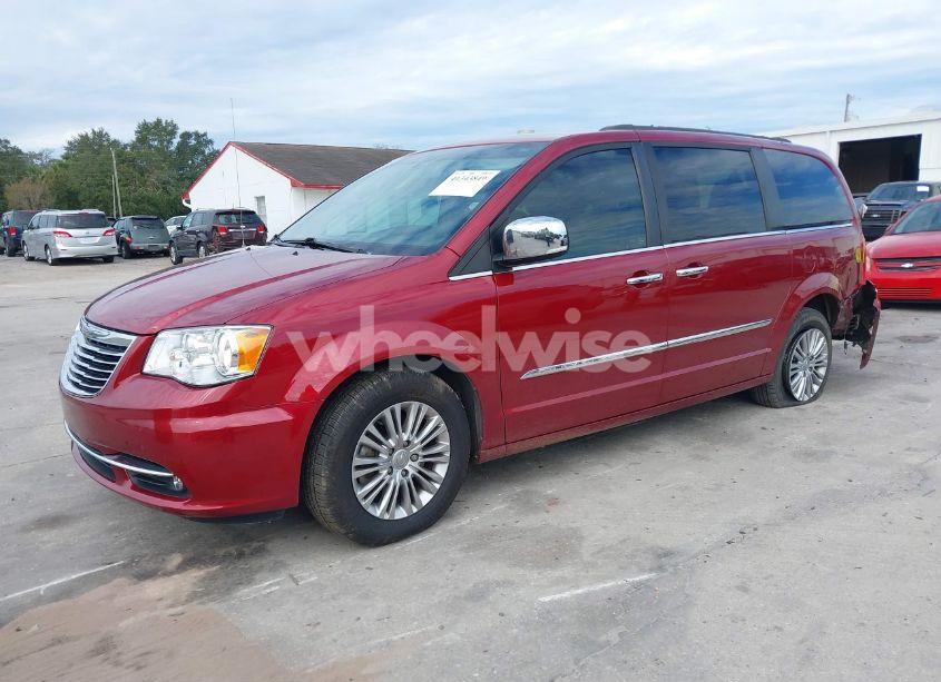 Photo 2 of 2015 Chrysler Town & COUNTRY TOURING-L (VIN 2C4RC1CG3FR573213)