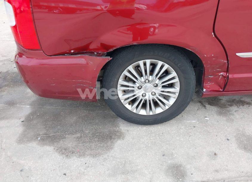 Photo 6 of 2015 Chrysler Town & COUNTRY TOURING-L (VIN 2C4RC1CG3FR573213)