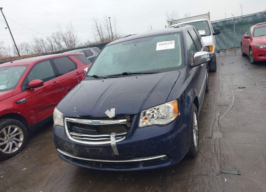 Photo 12 of 2015 Chrysler Town & COUNTRY TOURING-L (VIN 2C4RC1CG3FR590674)