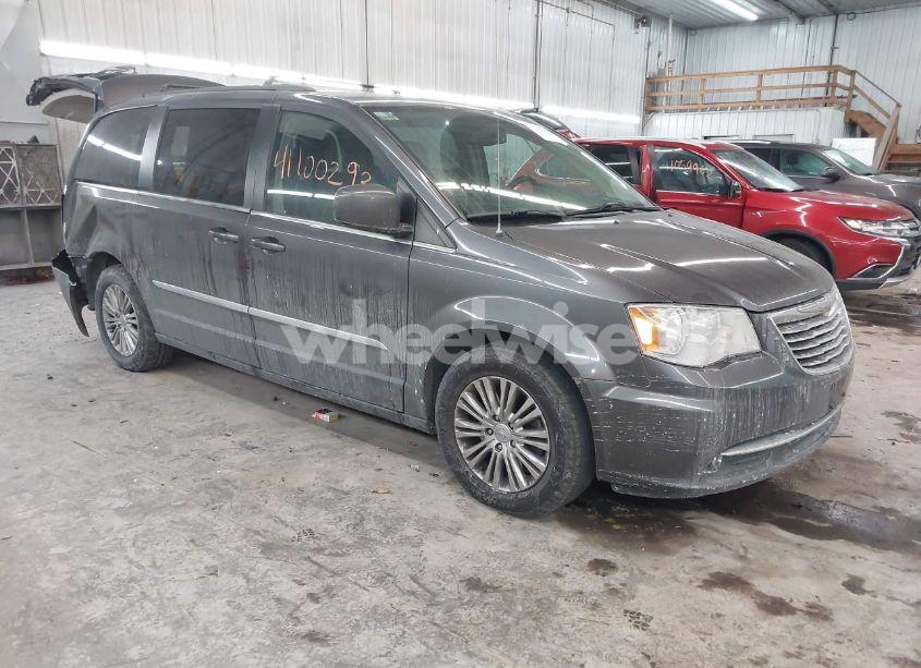 2016 Chrysler Town & COUNTRY TOURING-L (VIN 2C4RC1CG3GR302329) main photo