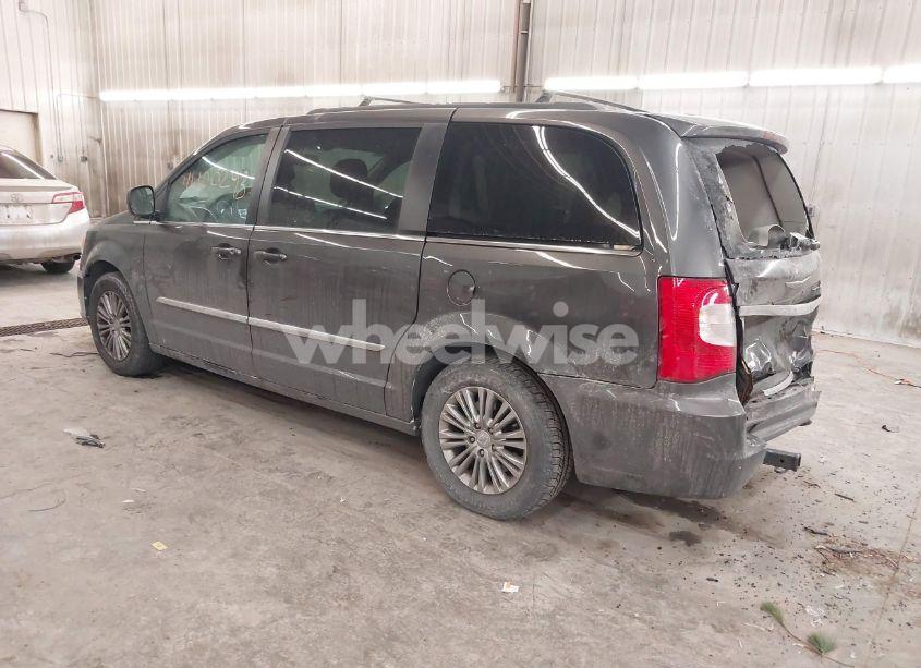 Photo 3 of 2016 Chrysler Town & COUNTRY TOURING-L (VIN 2C4RC1CG3GR302329)