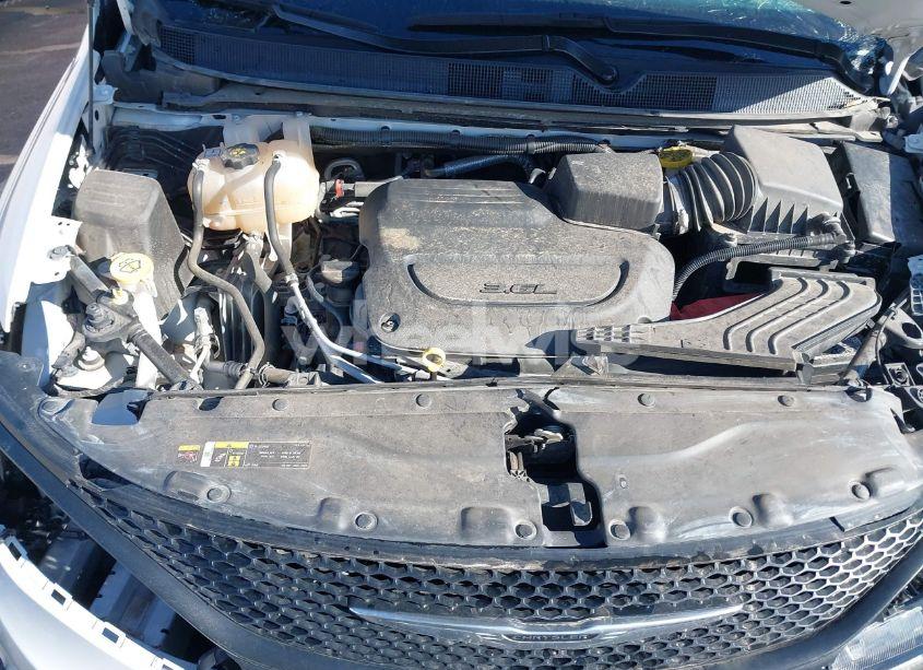 Photo 10 of 2022 Chrysler Voyager LX (VIN 2C4RC1CG3NR160139)
