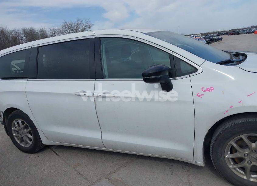 Photo 13 of 2024 Chrysler Voyager LX (VIN 2C4RC1CG3RR121184)