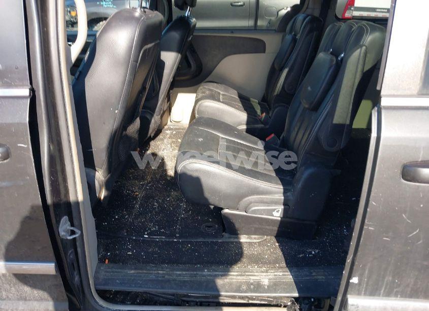 Photo 8 of 2012 Chrysler Town & COUNTRY TOURING-L (VIN 2C4RC1CG4CR124800)