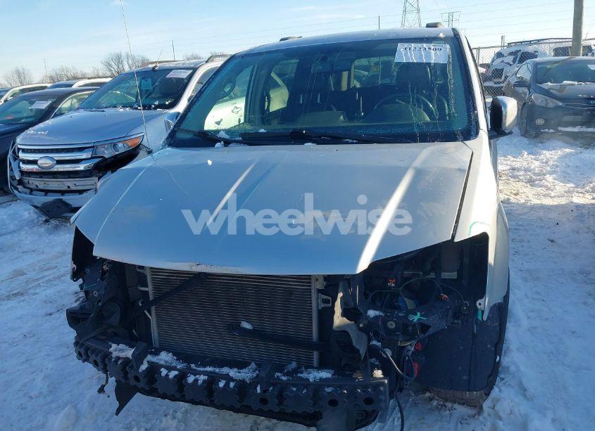 Photo 13 of 2012 Chrysler Town & COUNTRY TOURING-L (VIN 2C4RC1CG4CR125509)