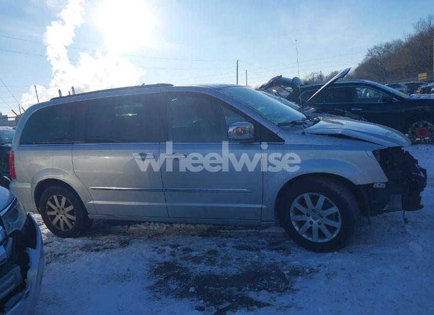 Photo 14 of 2012 Chrysler Town & COUNTRY TOURING-L (VIN 2C4RC1CG4CR125509)