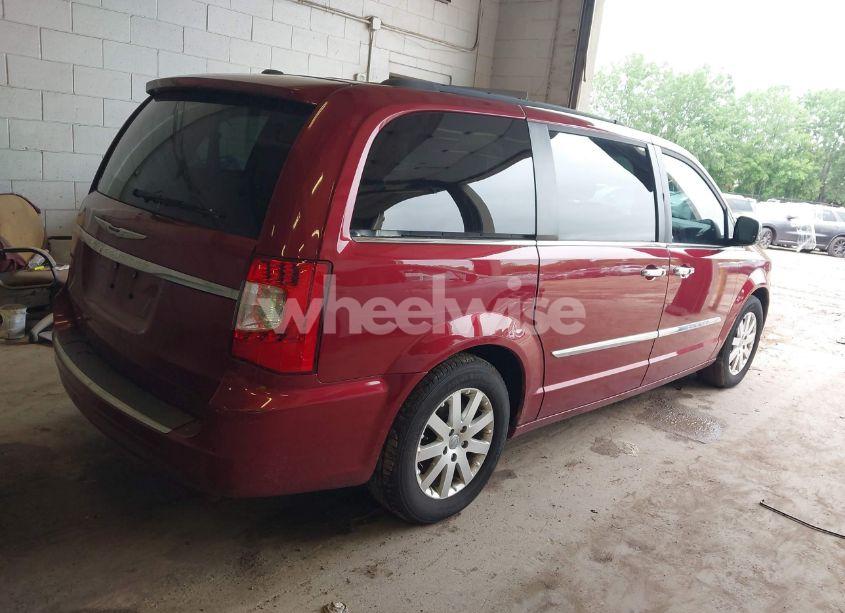 Photo 4 of 2012 Chrysler Town & COUNTRY TOURING-L (VIN 2C4RC1CG4CR136820)