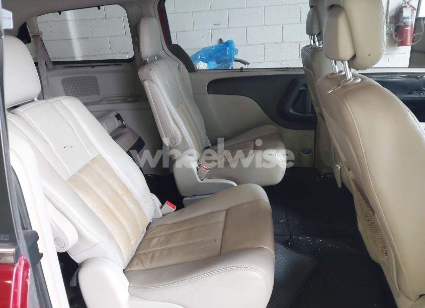 Photo 8 of 2012 Chrysler Town & COUNTRY TOURING-L (VIN 2C4RC1CG4CR136820)