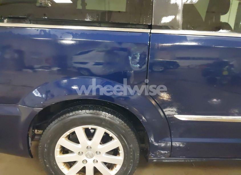 Photo 6 of 2012 Chrysler Town & COUNTRY TOURING-L (VIN 2C4RC1CG4CR346057)