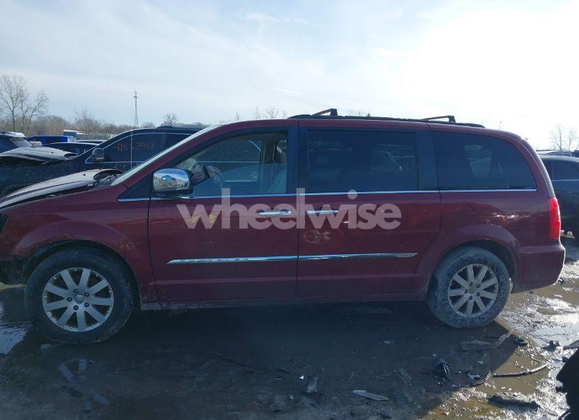 Photo 15 of 2012 Chrysler Town & COUNTRY TOURING-L (VIN 2C4RC1CG4CR393220)