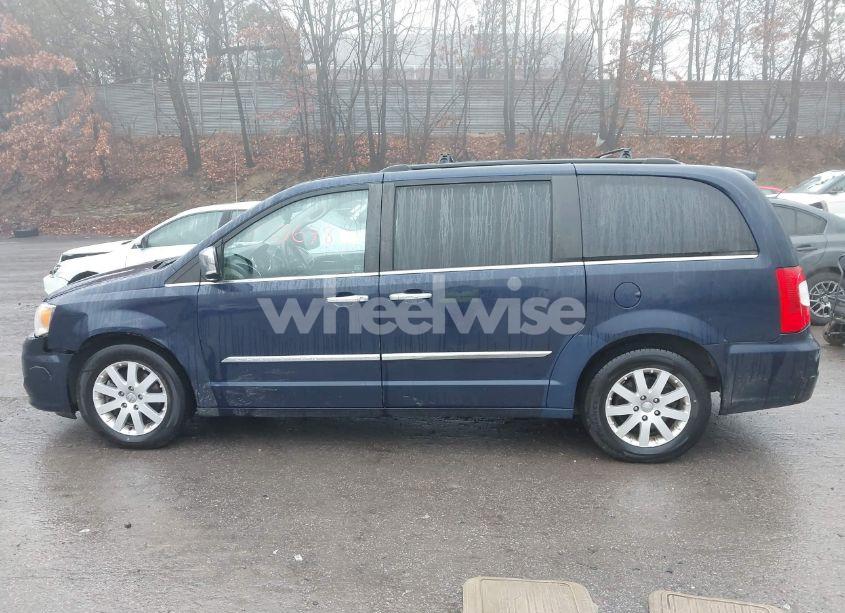 Photo 15 of 2012 Chrysler Town & COUNTRY TOURING-L (VIN 2C4RC1CG4CR413160)