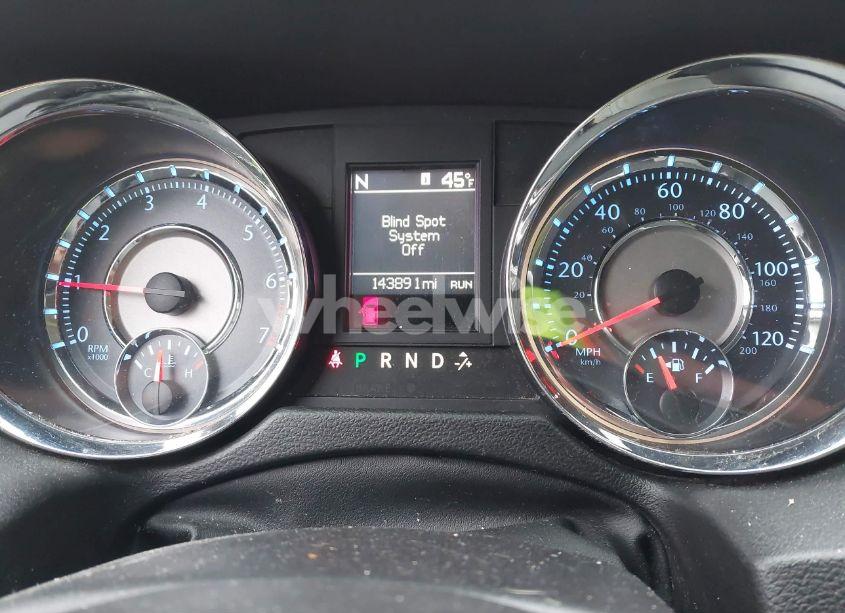 Photo 7 of 2012 Chrysler Town & COUNTRY TOURING-L (VIN 2C4RC1CG4CR413160)