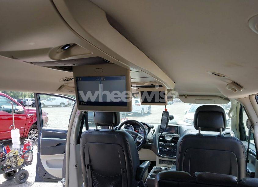 Photo 17 of 2013 Chrysler Town & COUNTRY TOURING-L (VIN 2C4RC1CG4DR531534)