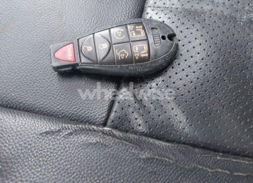 Photo 11 of 2014 Chrysler Town & COUNTRY TOURING-L (VIN 2C4RC1CG4ER146489)