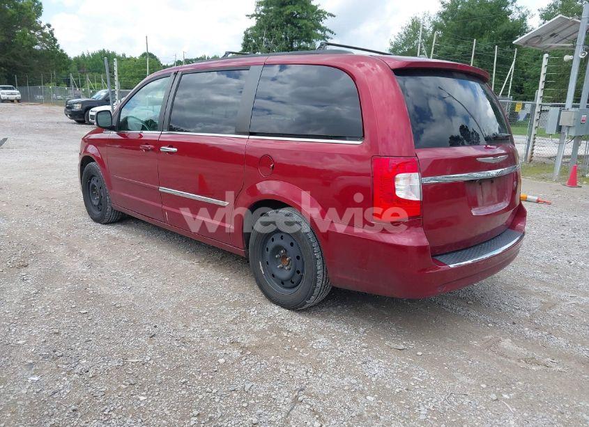 Photo 3 of 2014 Chrysler Town & COUNTRY TOURING-L (VIN 2C4RC1CG4ER168847)