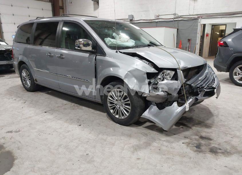 2014 Chrysler Town & COUNTRY TOURING-L (VIN 2C4RC1CG4ER237696) main photo