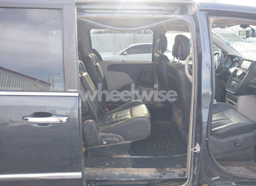 Photo 8 of 2014 Chrysler Town & COUNTRY TOURING-L (VIN 2C4RC1CG4ER330072)