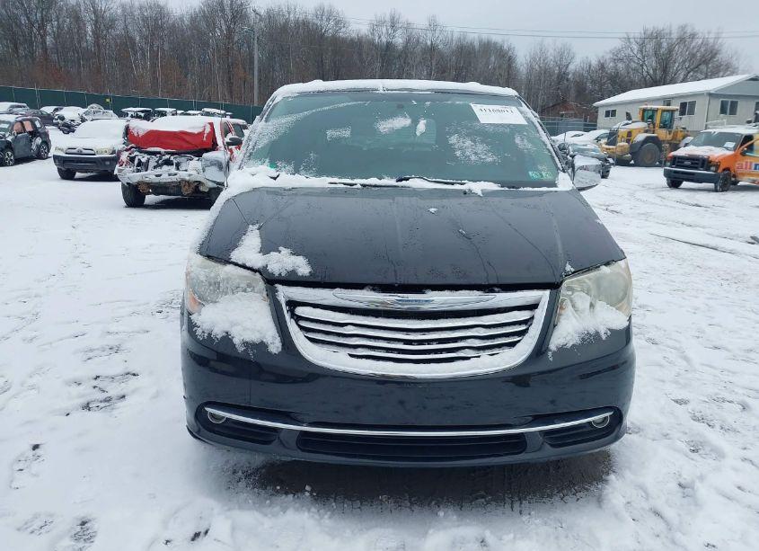 Photo 6 of 2014 Chrysler Town & COUNTRY TOURING-L (VIN 2C4RC1CG4ER408592)