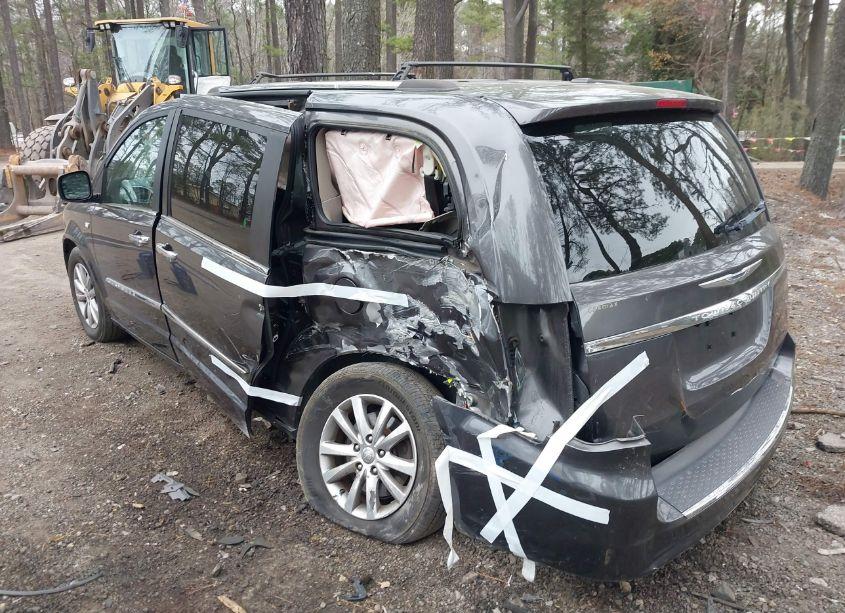 Photo 3 of 2014 Chrysler Town & COUNTRY TOURING-L 30TH ANNIVERSARY (VIN 2C4RC1CG4ER413730)