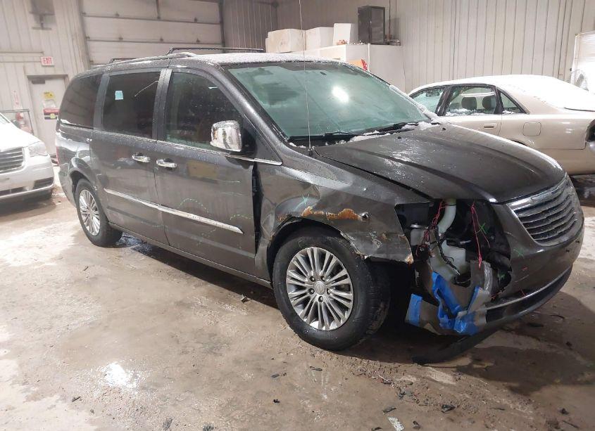 2015 Chrysler Town & COUNTRY TOURING-L (VIN 2C4RC1CG4FR513814) main photo