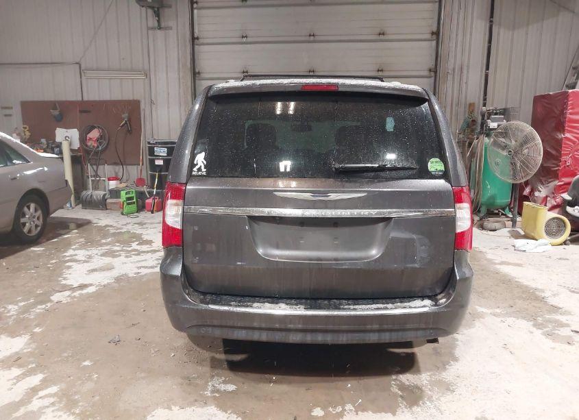 Photo 16 of 2015 Chrysler Town & COUNTRY TOURING-L (VIN 2C4RC1CG4FR513814)