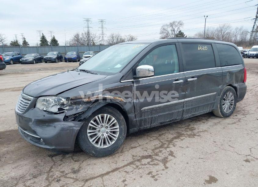 Photo 6 of 2015 Chrysler Town & COUNTRY TOURING-L (VIN 2C4RC1CG4FR525588)