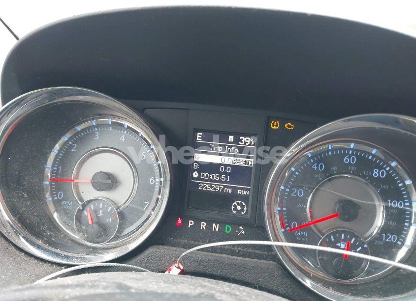 Photo 7 of 2015 Chrysler Town & COUNTRY TOURING-L (VIN 2C4RC1CG4FR525588)