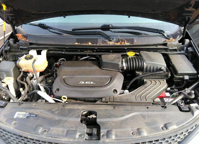 Photo 10 of 2019 Chrysler Pacifica LX (VIN 2C4RC1CG4KR508512)