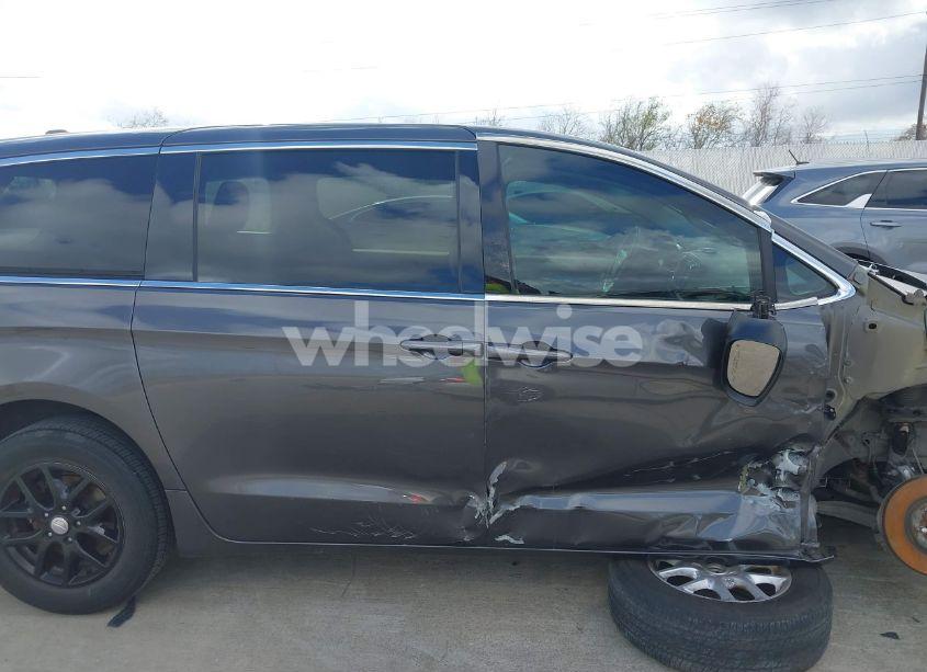 Photo 13 of 2020 Chrysler Voyager LX (VIN 2C4RC1CG4LR113313)