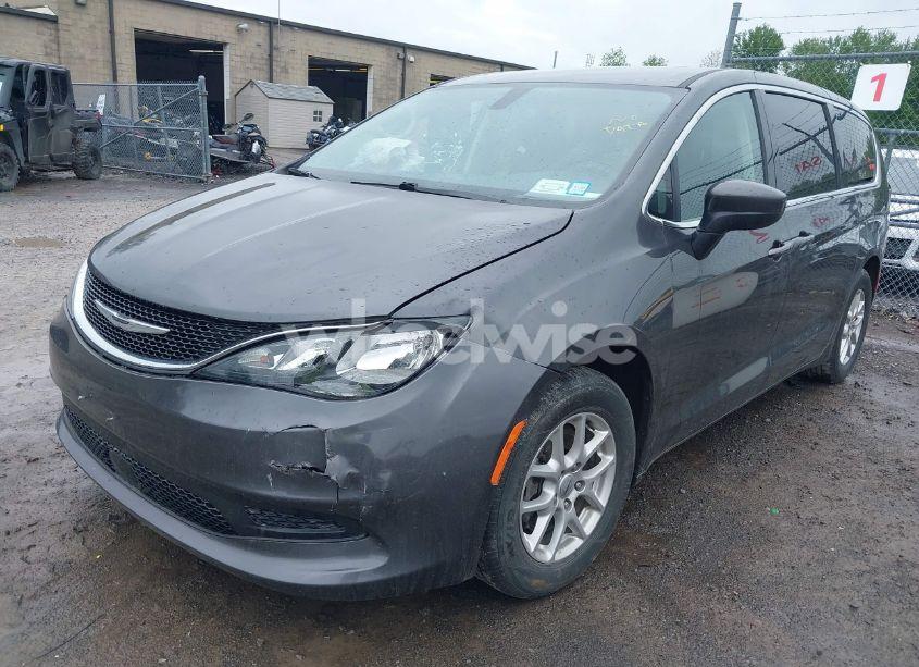 Photo 2 of 2022 Chrysler Voyager LX (VIN 2C4RC1CG4NR229873)