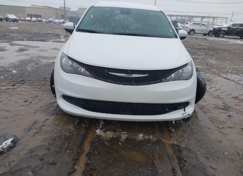 Photo 12 of 2023 Chrysler Voyager LX (VIN 2C4RC1CG4PR511840)