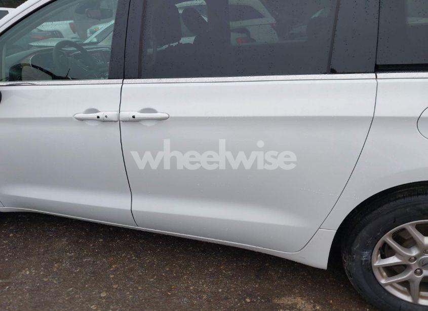 Photo 15 of 2024 Chrysler Voyager LX (VIN 2C4RC1CG4RR112896)