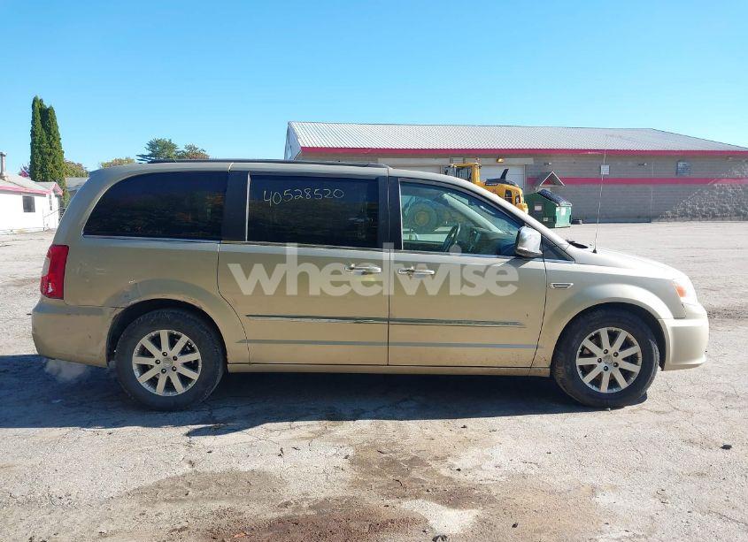 Photo 13 of 2012 Chrysler Town & COUNTRY TOURING-L (VIN 2C4RC1CG5CR119279)